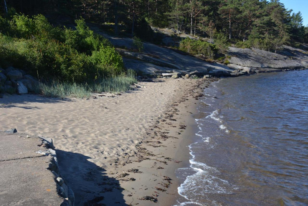 Hallestrand Vandrarhem Strömstad Εξωτερικό φωτογραφία