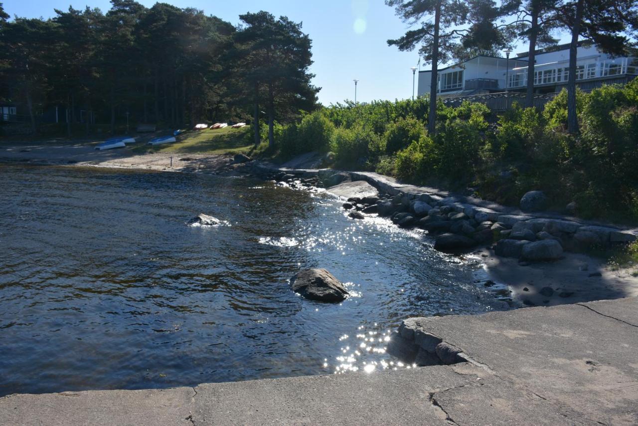 Hallestrand Vandrarhem Strömstad Εξωτερικό φωτογραφία