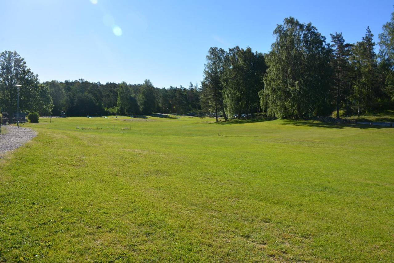 Hallestrand Vandrarhem Strömstad Εξωτερικό φωτογραφία